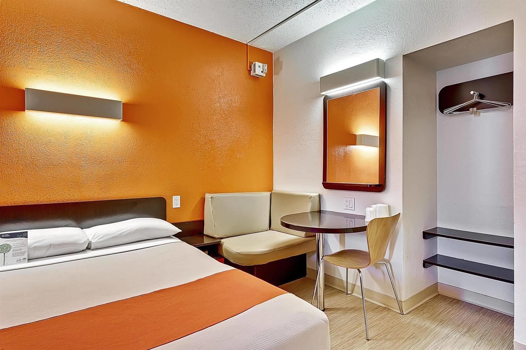 Motel 6-Villa Park, IL - Chicago West Esterno foto